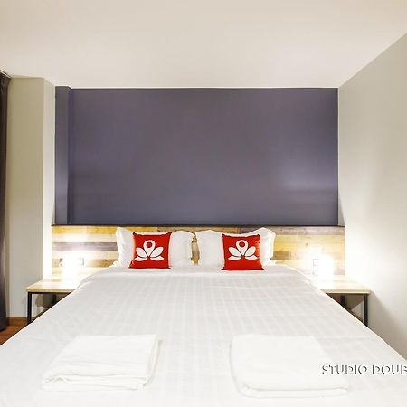 Zen Rooms Zleepmotion Банкок Екстериор снимка