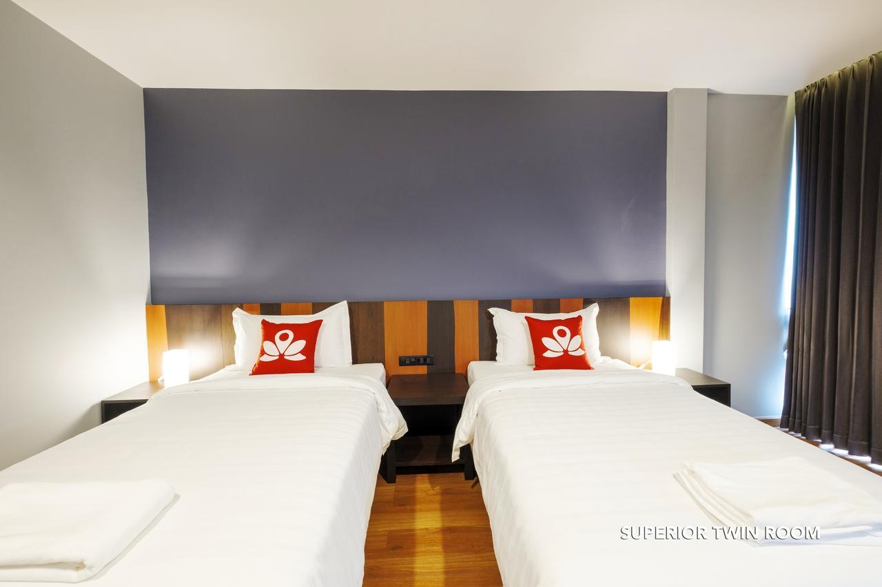 Zen Rooms Zleepmotion Банкок Екстериор снимка
