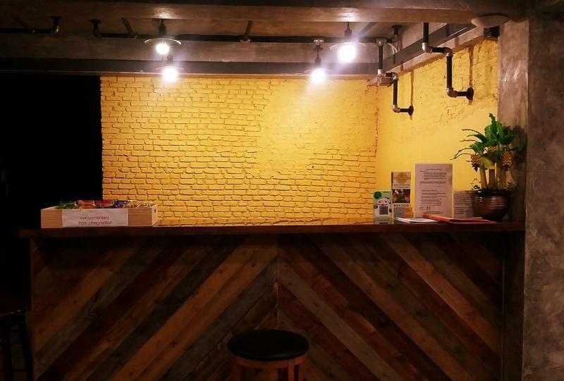 Zen Rooms Zleepmotion Банкок Екстериор снимка